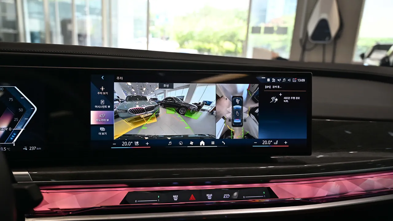 BMW i7 — miniaturë 24
