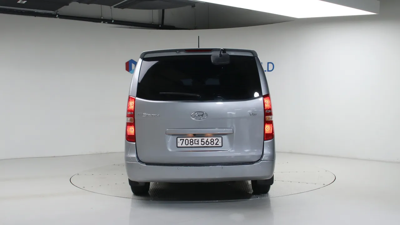 Hyundai Starex — miniaturë 4