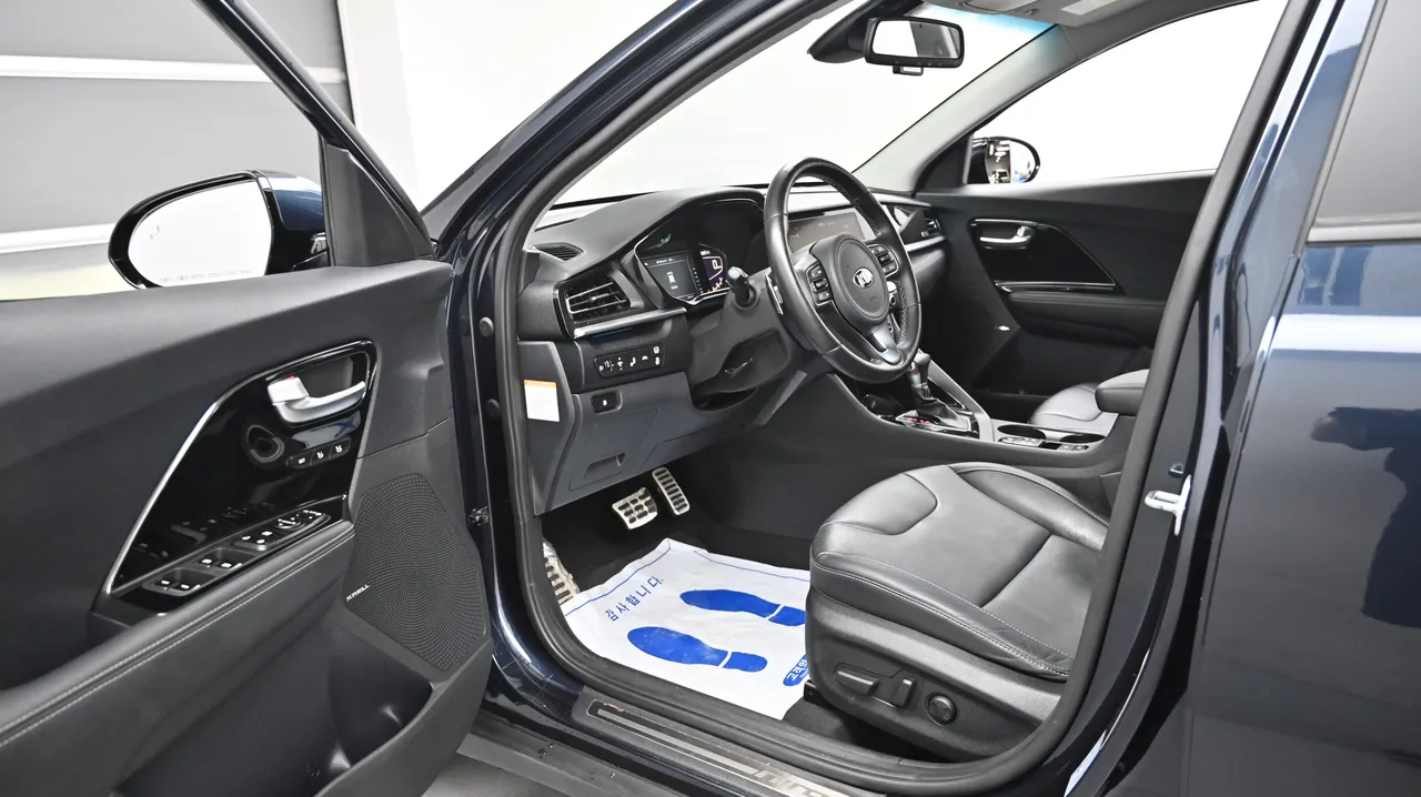 Kia Niro — miniaturë 11