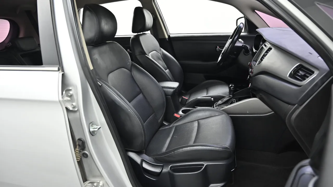 Kia The New Carens 1.7 VGT Prestige