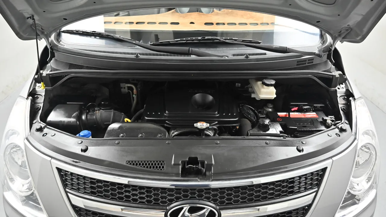 Hyundai Starex — miniaturë 6