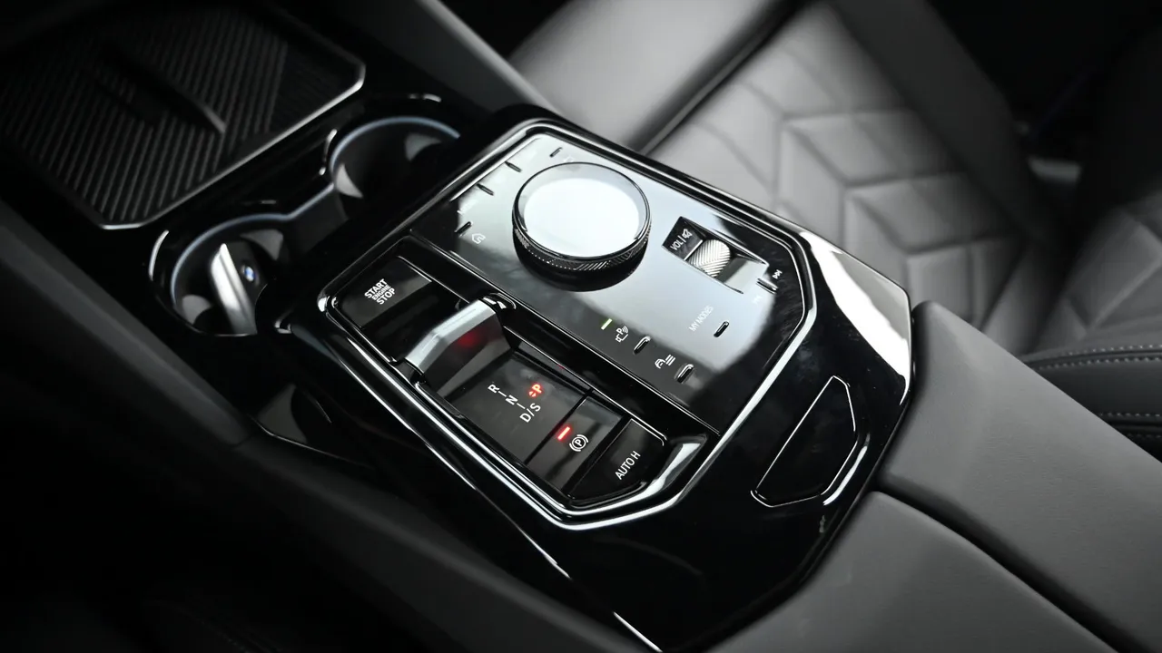 BMW 5er — miniaturë 9