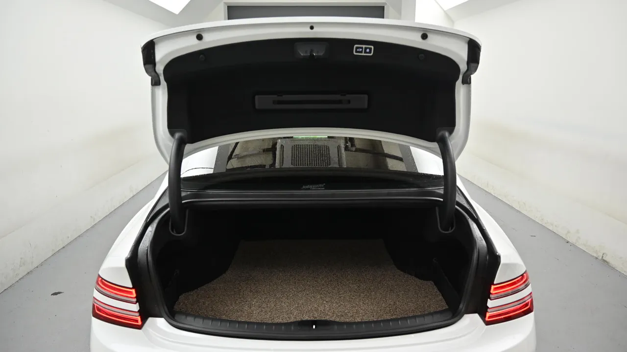 Genesis G80 — miniaturë 19