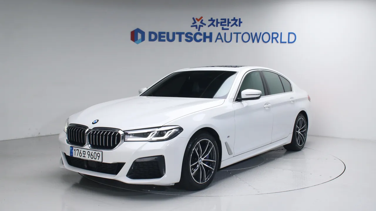 BMW 5 Series (G30) 523d ​​M Sports