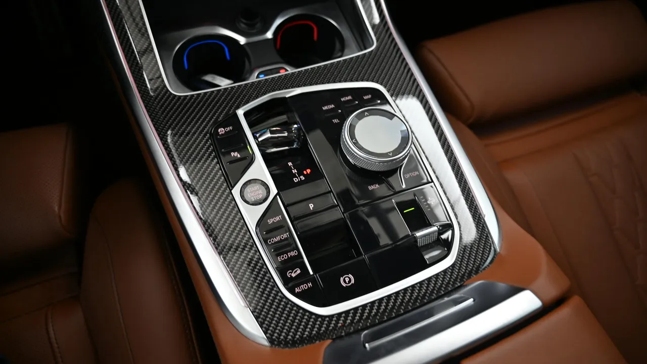 BMW X7 — miniaturë 9