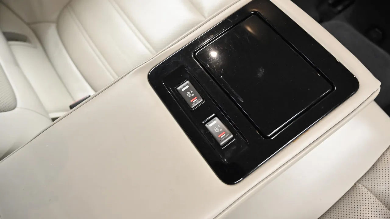 Renault Samsung SM6 — miniaturë 16