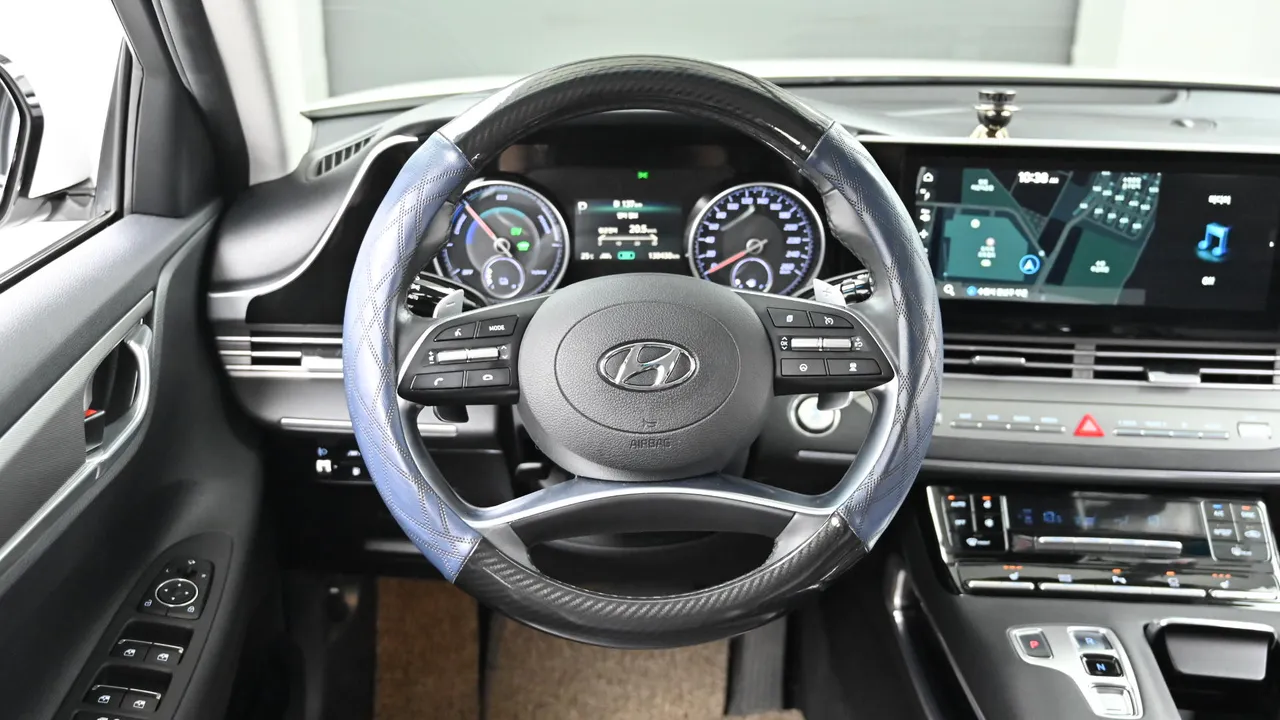Hyundai Grandeur — miniaturë 13