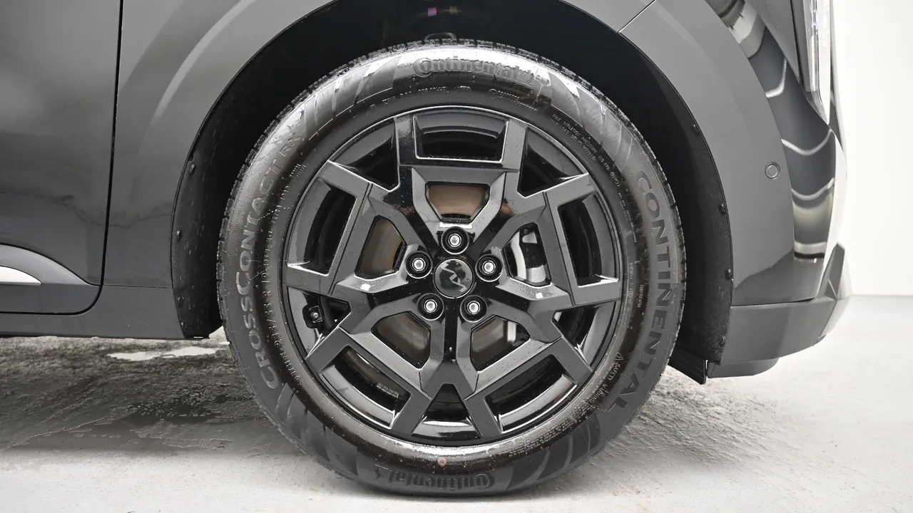 Kia Carnival — miniaturë 5