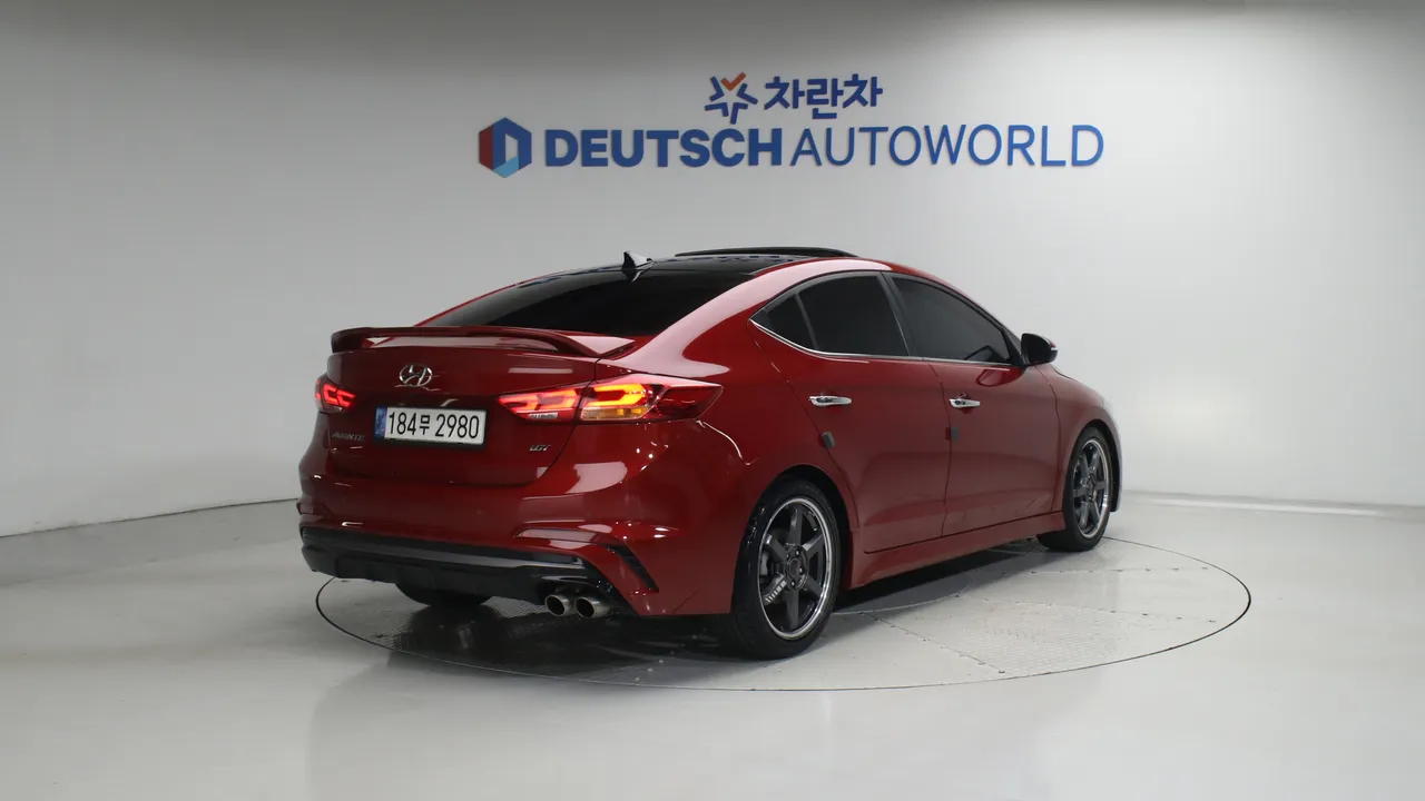 Hyundai Avante — miniaturë 2