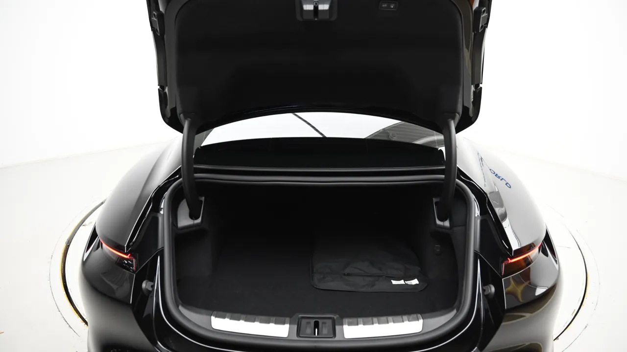 Porsche Taycan — miniaturë 29