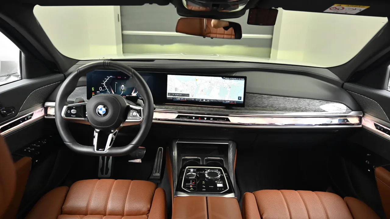 BMW 7er — miniaturë 7