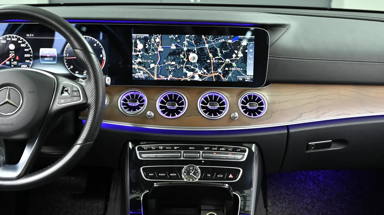 Mercedes-Benz E-klasse — miniaturë 14