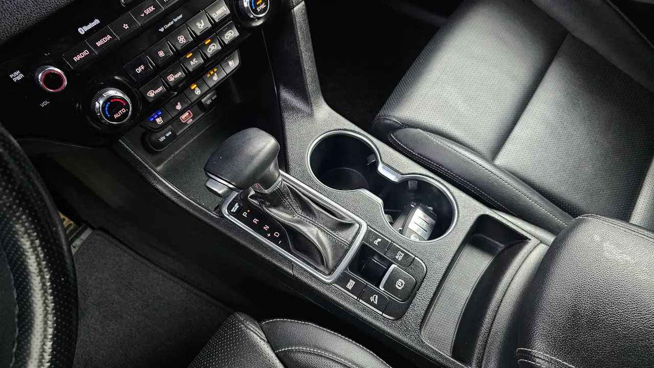 Kia Sportage — miniaturë 9