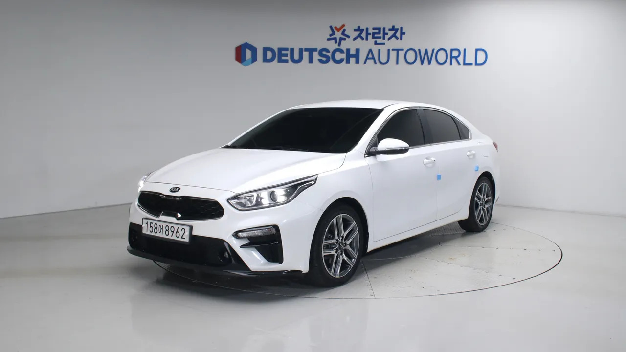 Kia K3 럭셔리 — foto 1