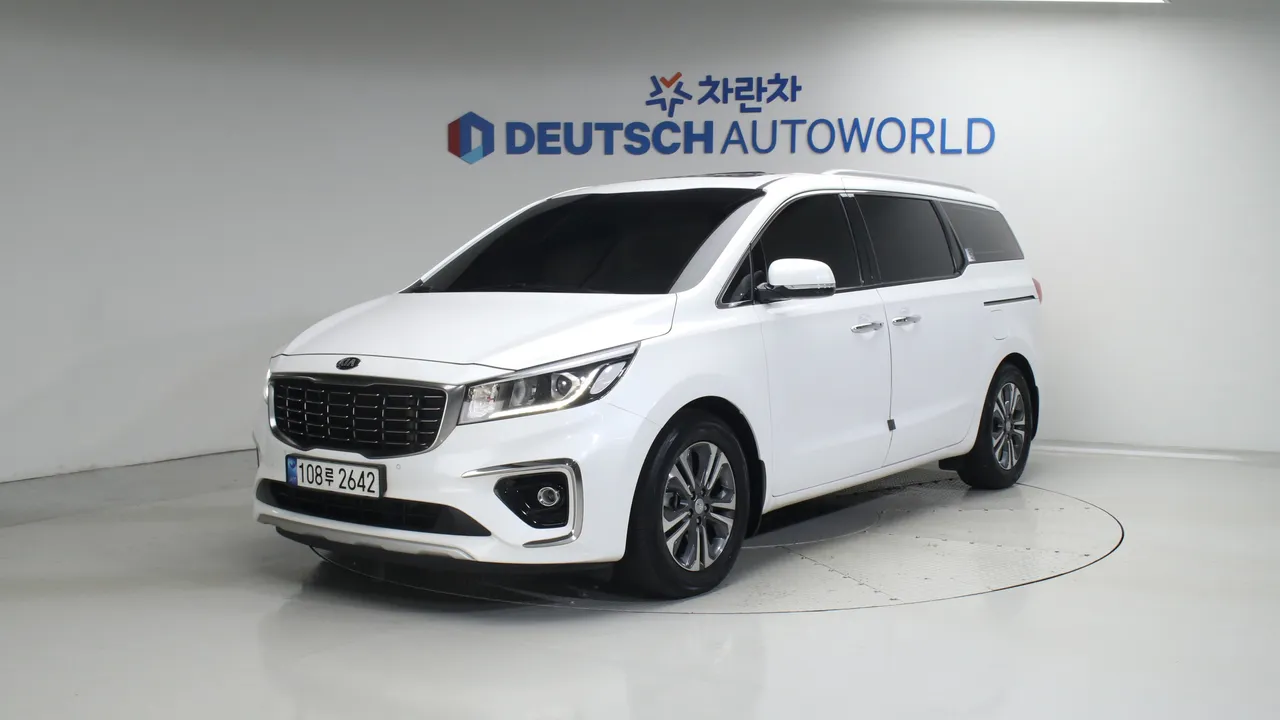 Kia Carnival 9인승 럭셔리 — foto 1