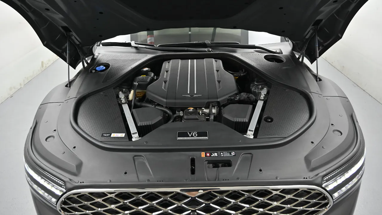 Genesis G90 — miniaturë 6