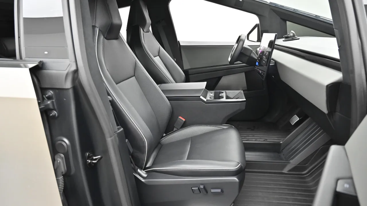 Tesla Cybertruck 123kWh AWD