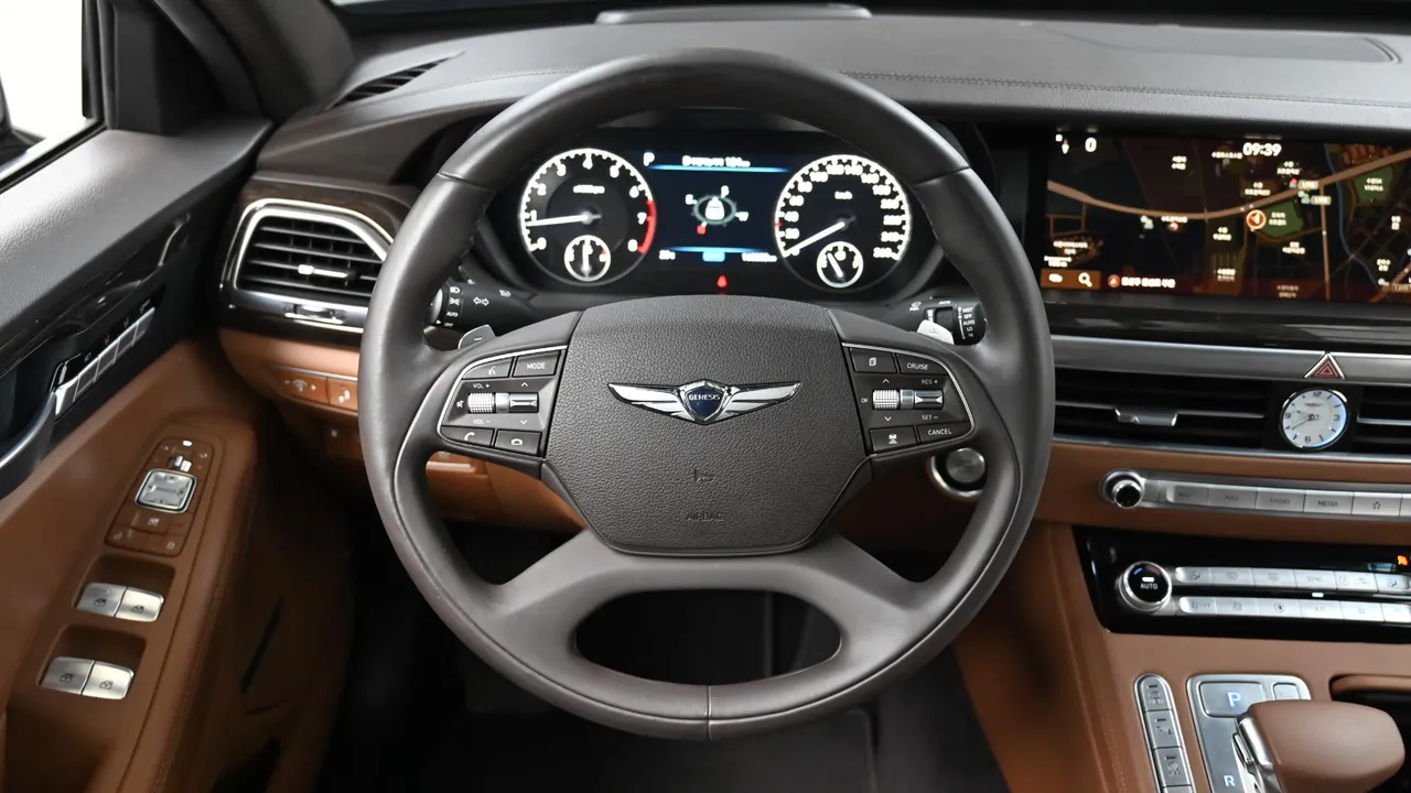 Genesis G90 — miniaturë 13