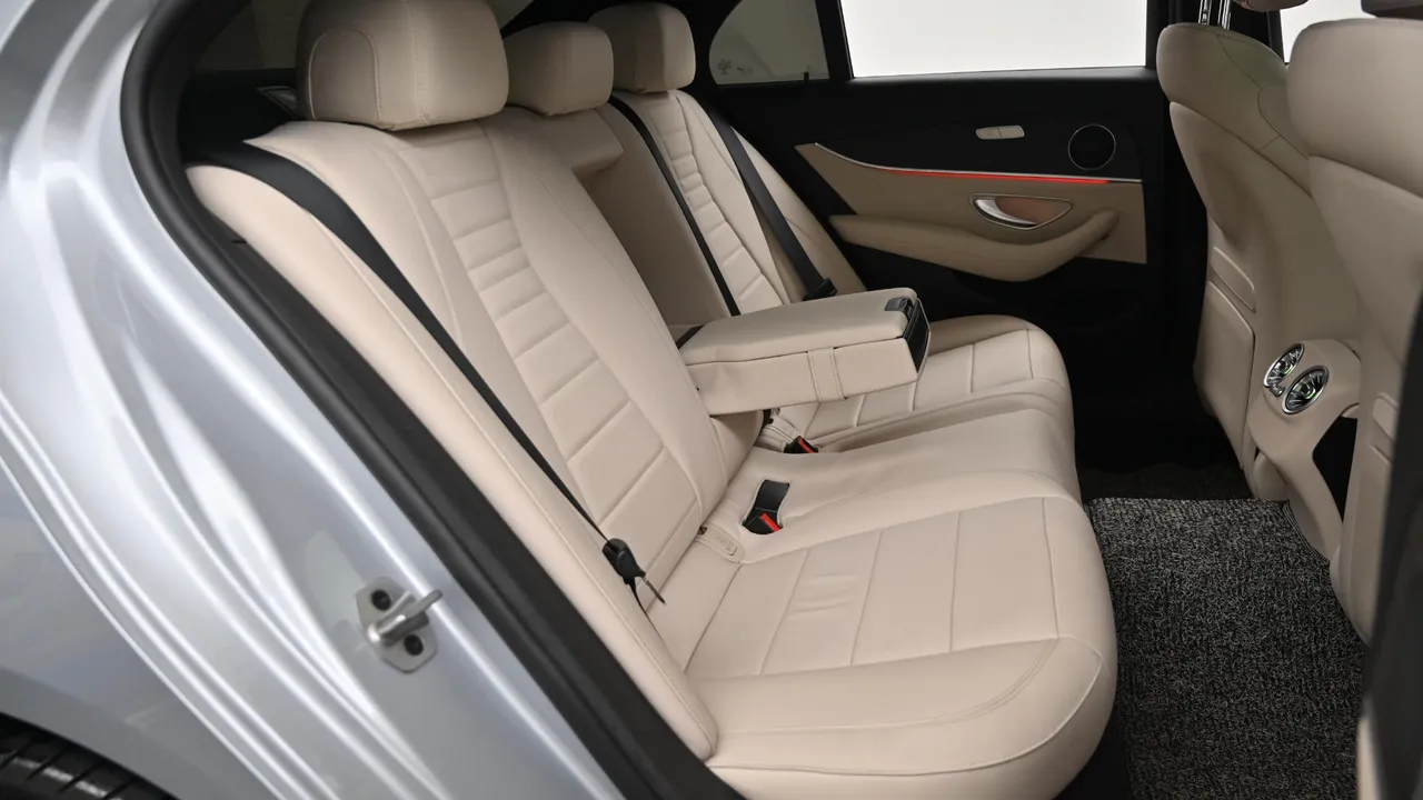 Mercedes-Benz E-klasse — miniaturë 12