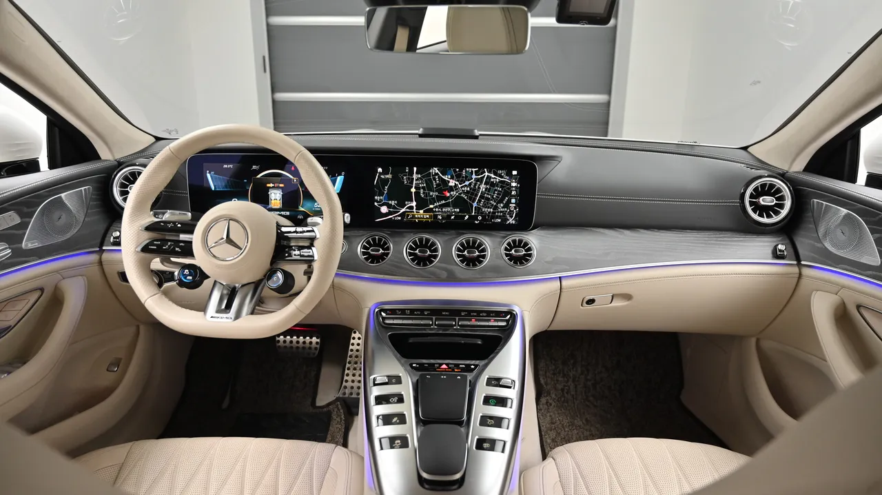 Mercedes-Benz AMG GT — miniaturë 7