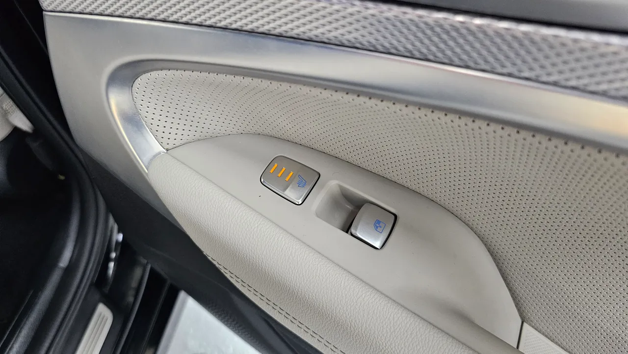 Genesis G70 — miniaturë 16