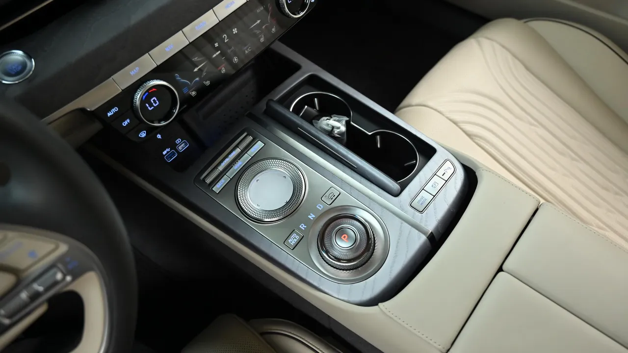 Genesis G80 — miniaturë 9