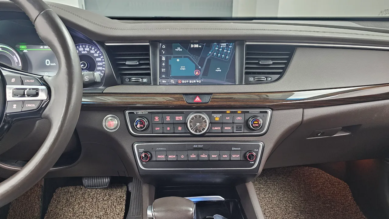 Kia K7 — miniaturë 14