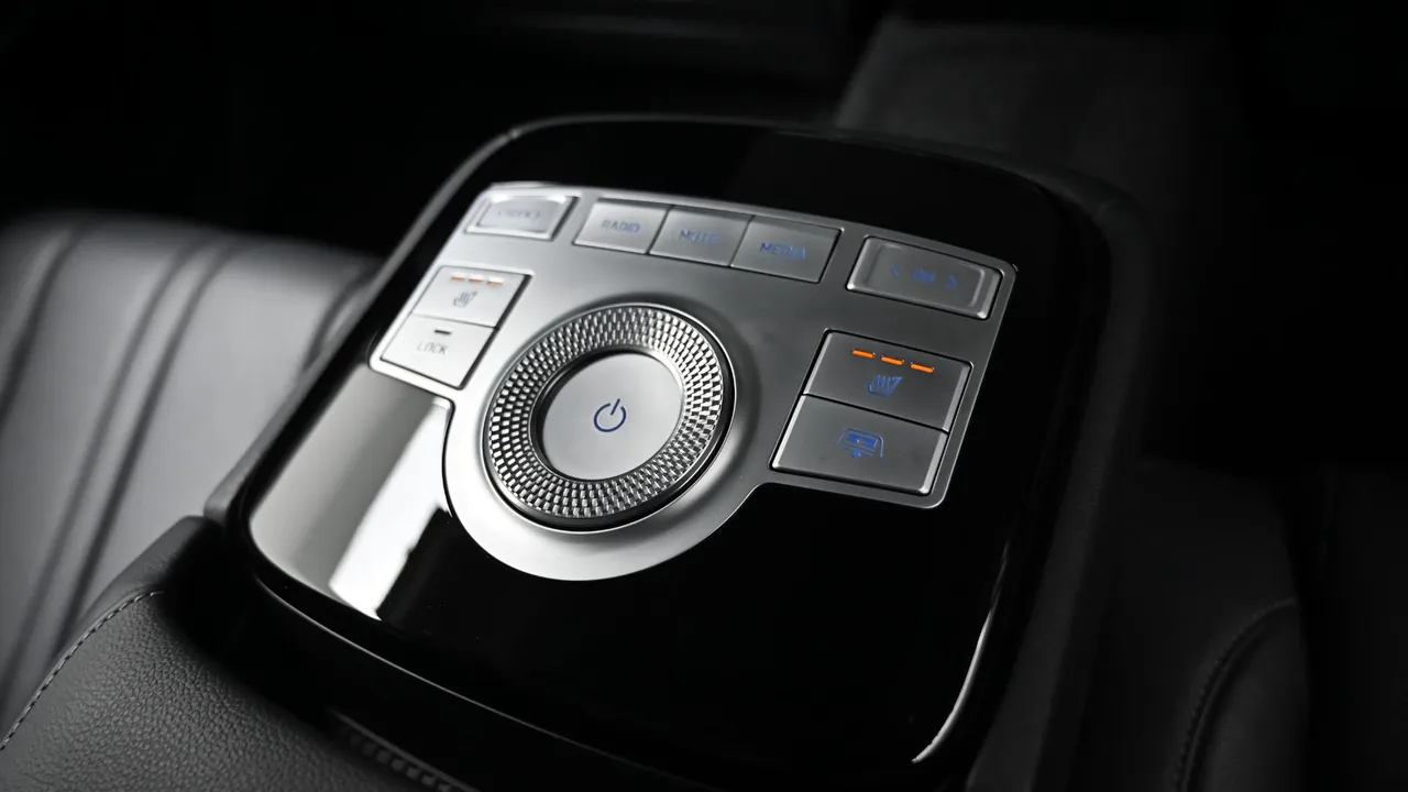 Genesis G80 — miniaturë 16