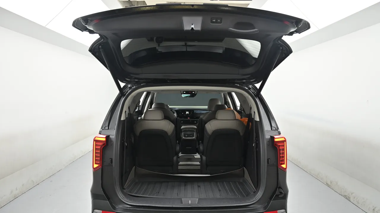 Kia Carnival — miniaturë 19