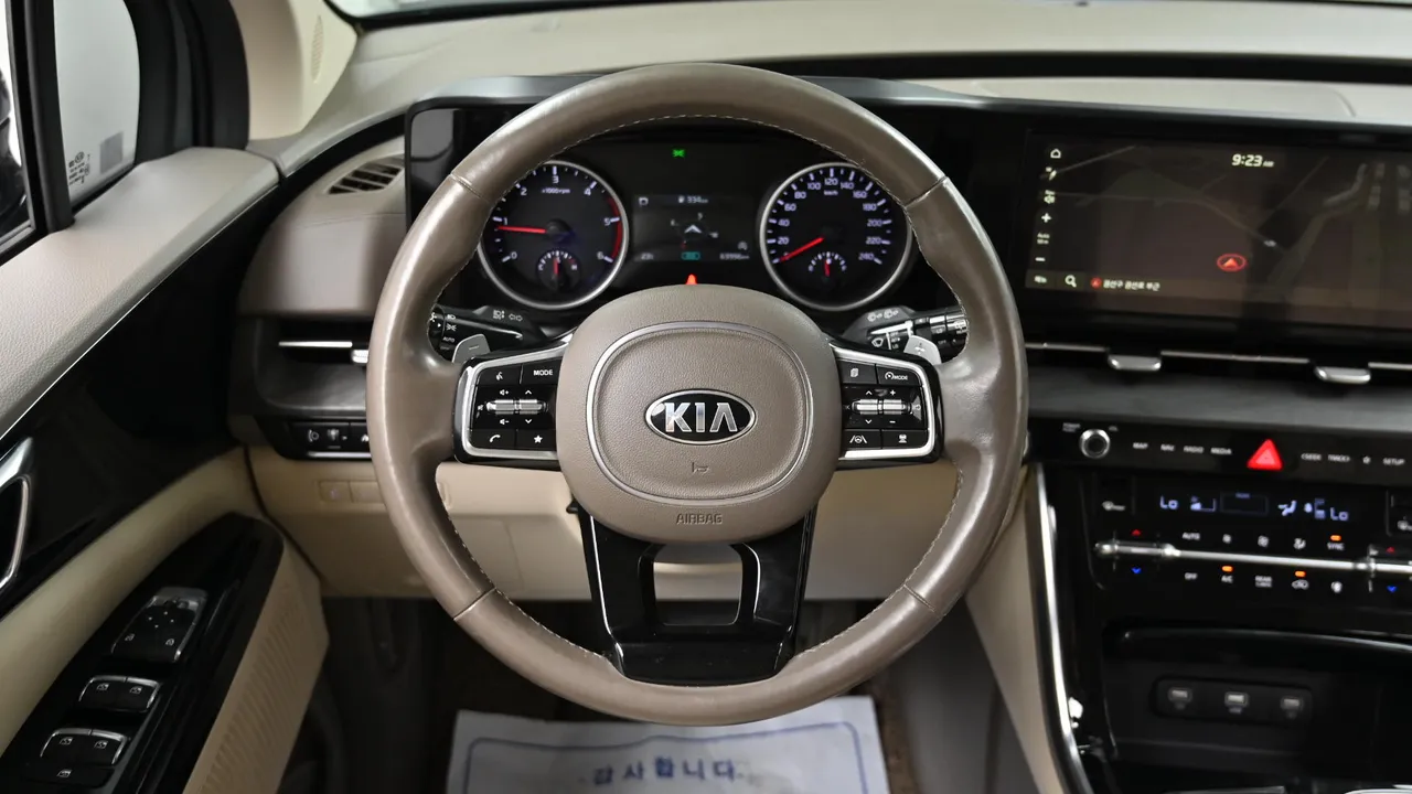 Kia Carnival — miniaturë 13