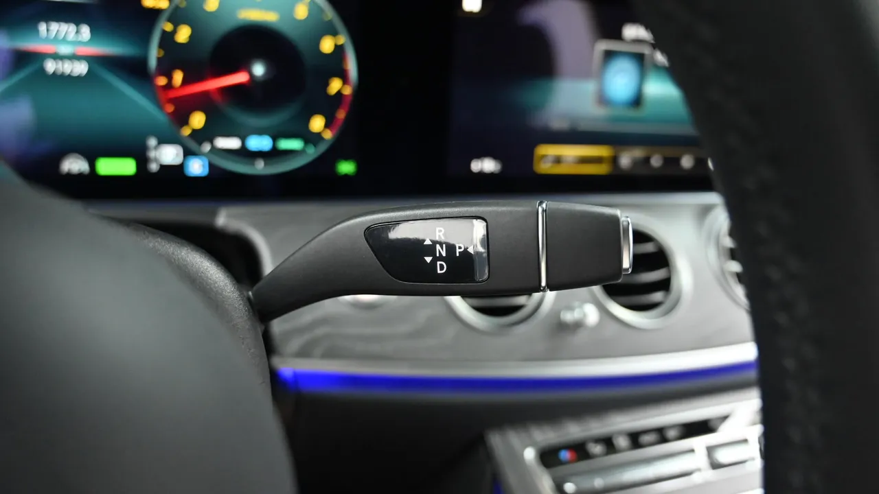 Mercedes-Benz E-klasse — miniaturë 9