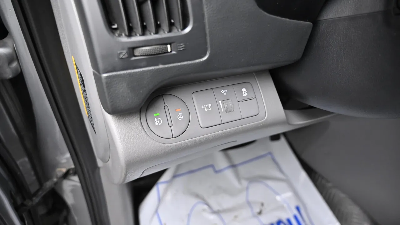 Hyundai Starex — miniaturë 15