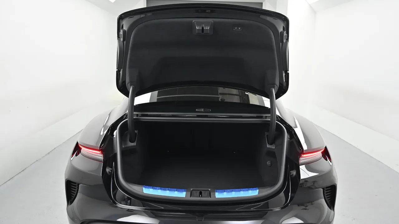 Porsche Taycan — miniaturë 29