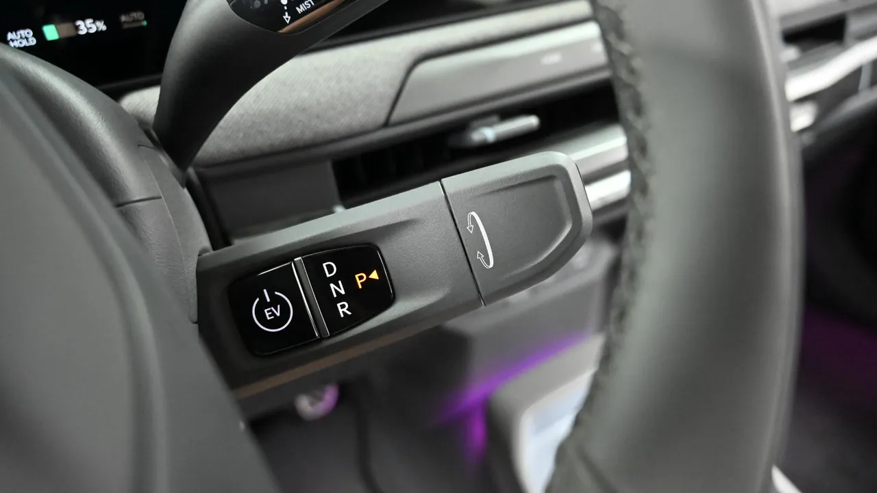 Kia EV3 81.4kWh Long Range 2WD Earth