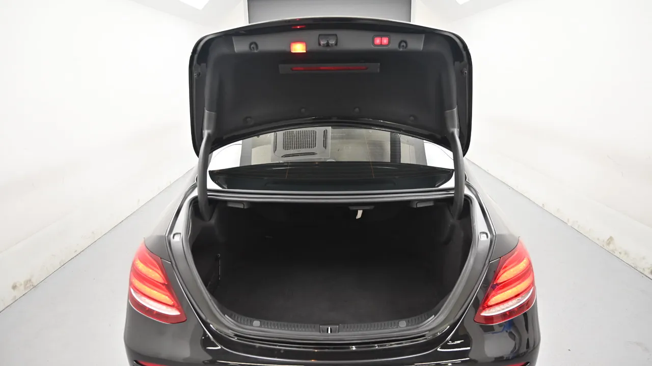Mercedes-Benz E-klasse — miniaturë 19