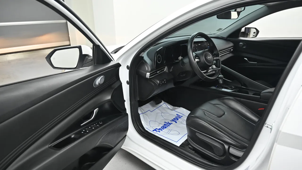 Hyundai Avante — miniaturë 11