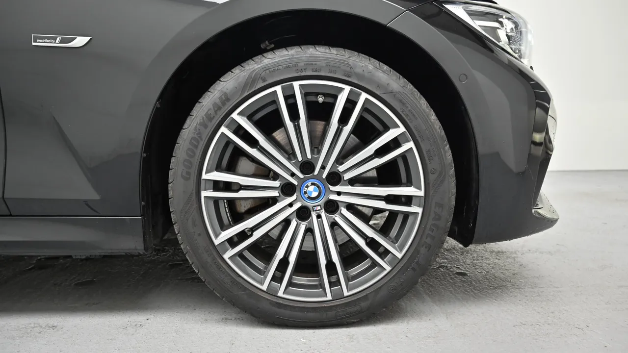 BMW 3er — miniaturë 5