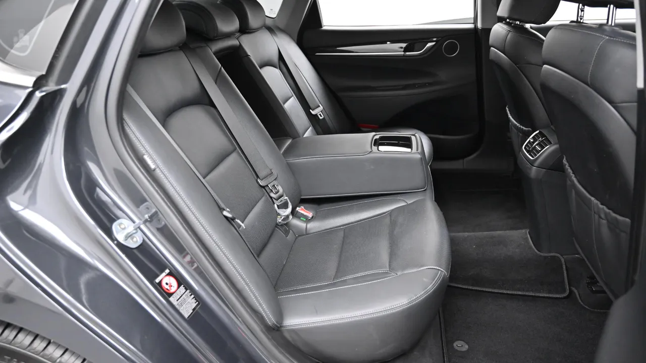 Hyundai Grandeur — miniaturë 12
