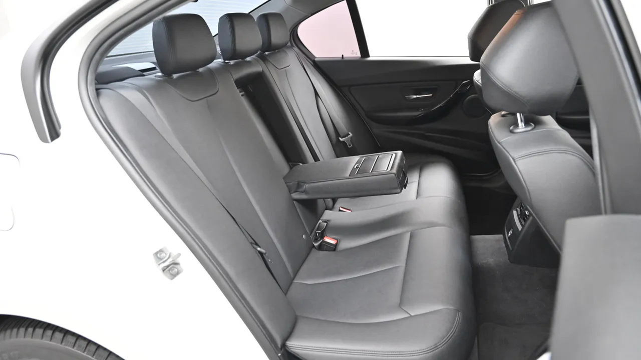 BMW 3er — miniaturë 12