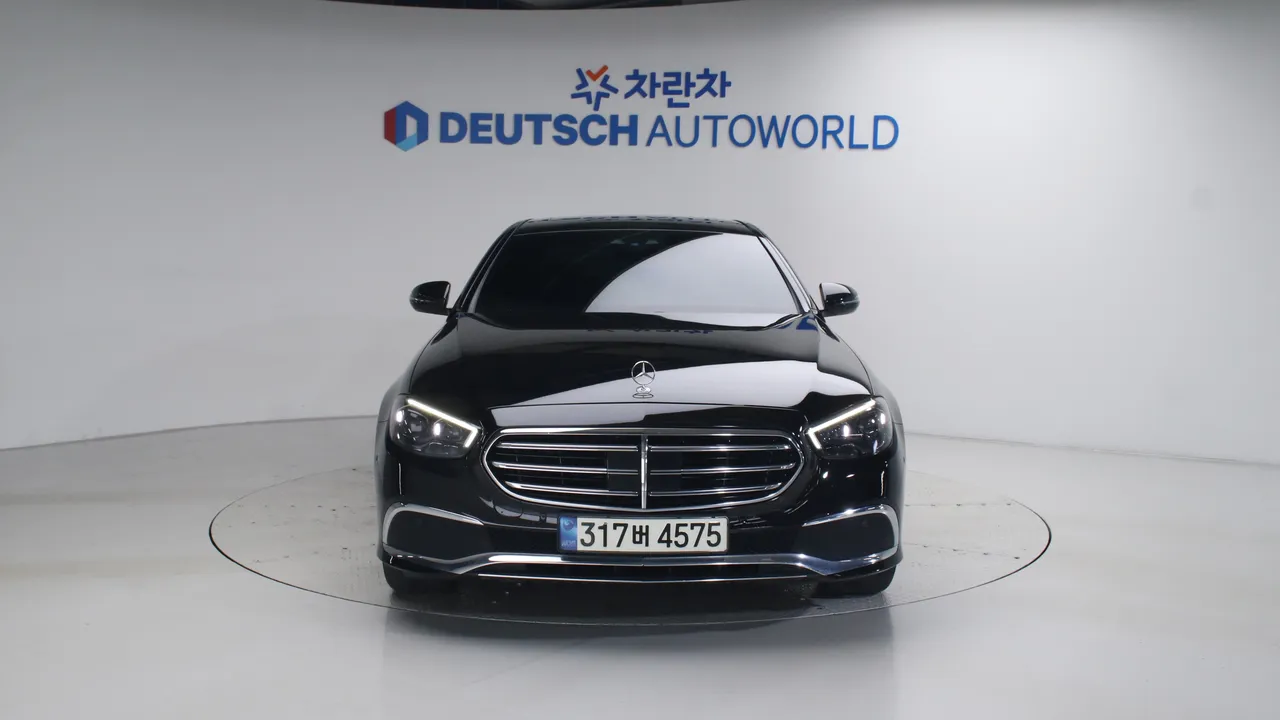 Mercedes-Benz E-klasse — miniaturë 3