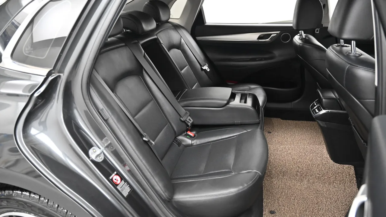 Hyundai Grandeur — miniaturë 12