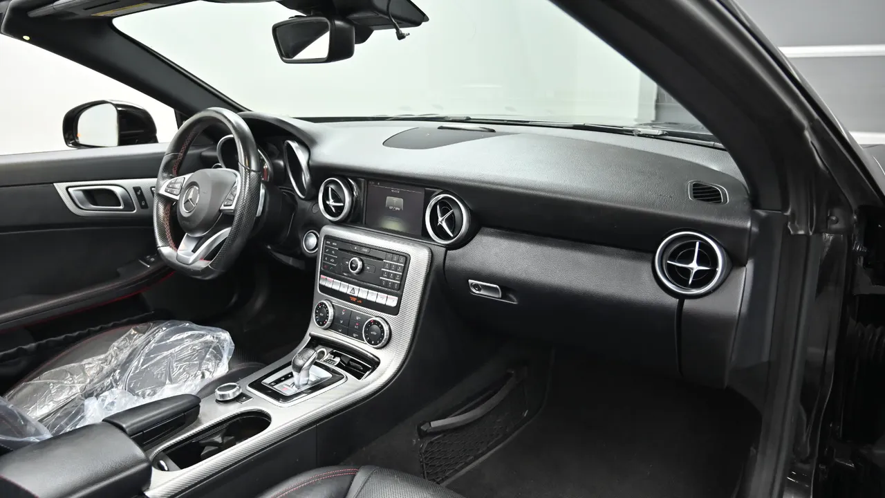 Mercedes SLC-Class R172 SLC200