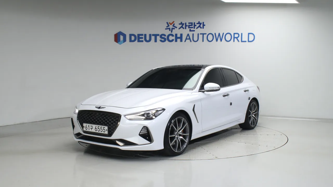 Genesis G70 2.0T 스포츠 패키지 — foto 1