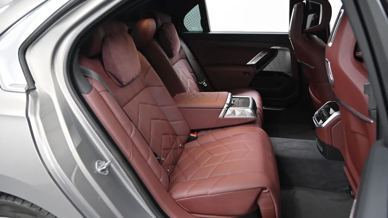 BMW i7 — miniaturë 21