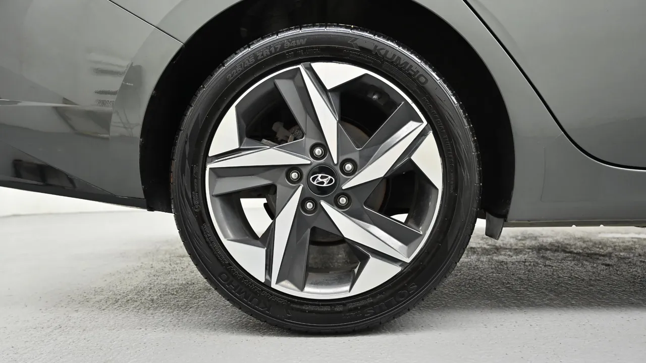 Hyundai Avante — miniaturë 5