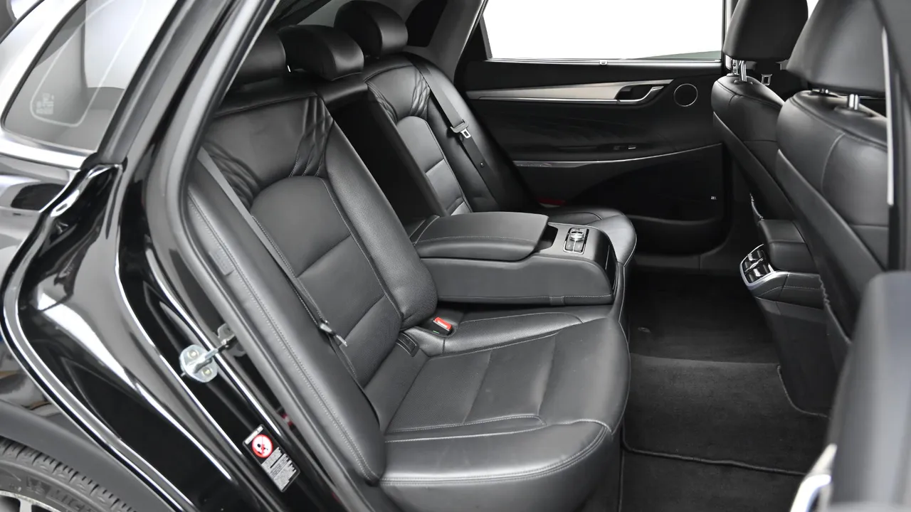Hyundai Grandeur — miniaturë 12