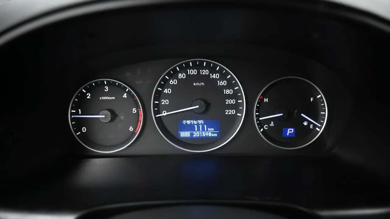 Hyundai Starex — miniaturë 8
