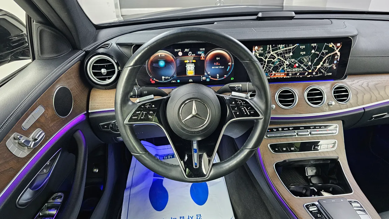 Mercedes-Benz E-klasse — miniaturë 13