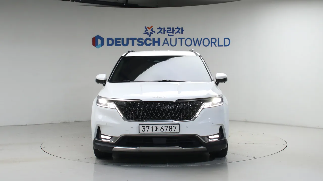 Kia Carnival — miniaturë 3