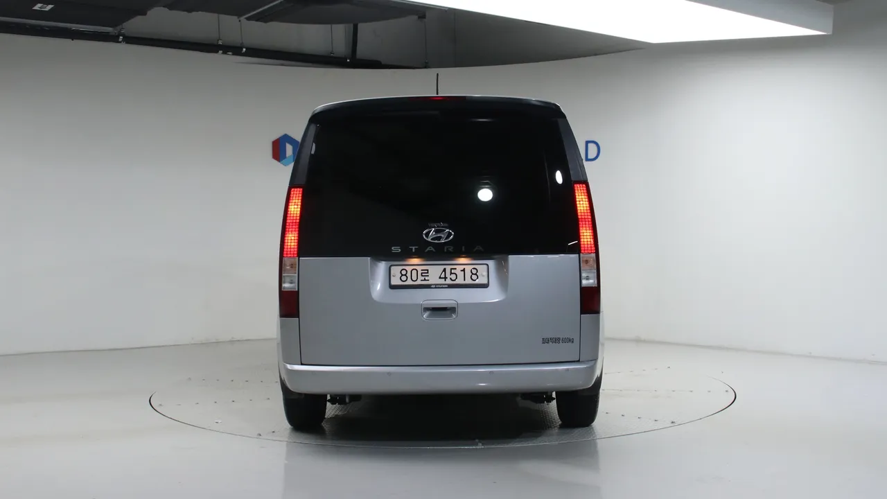 Hyundai Staria — miniaturë 22